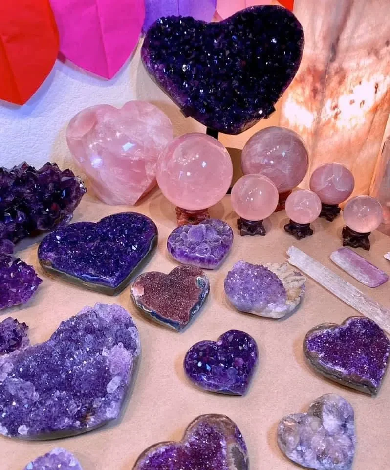 Crystal Heart Display at the Psychic Readings by Elizabeth studio in Pittsfield, MA